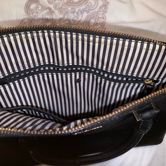 AUTHENTIC & REAL KATE SPADE PURSE - Picture 4 of 6